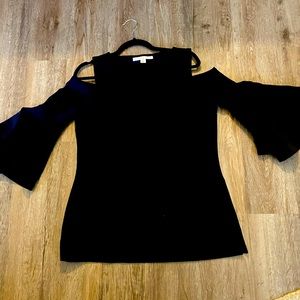 Boston Proper Travel Collection black top.